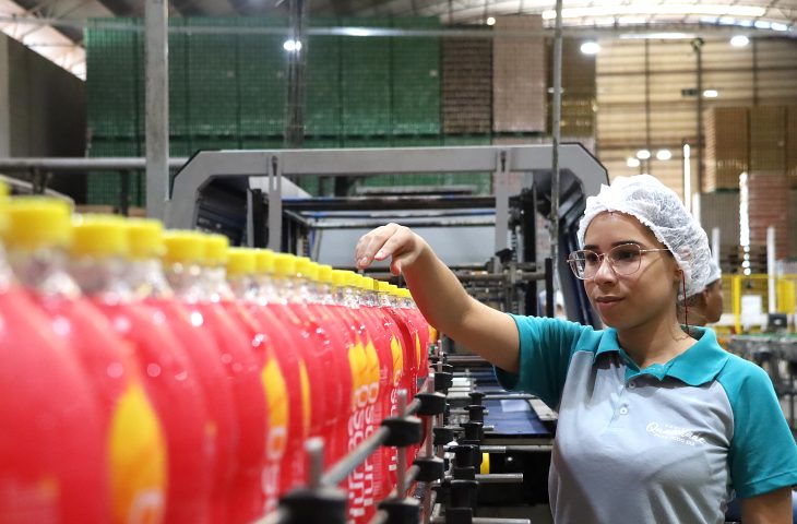 Fabrica-Bamboa-Emprego-Industria-Foto-Alvaro-Rezende-8-730x480