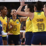 Brasil vence República Dominicana e vai à semifinal no vôlei feminino