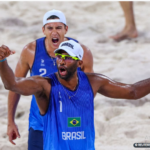 Olimpíadas: Evandro e Arthur são eliminados no vôlei de praia