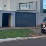 Operação da Polícia Civil mira ex-prefeita de Jardim por suposta farsa em atentado