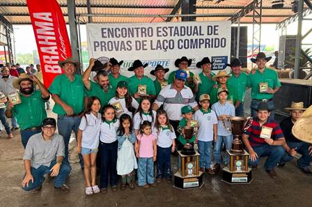 CL Bela Vista conquista a Taca de Bronze no 57 Encontro Estadual de Laco Comprido