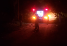 Bombeiros usam 10 mil litros de água para conter incêndio em ponto de reciclagem