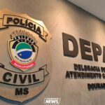 Ladrão é flagrado tentando furtar dinheiro em restaurante na madrugada