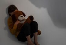Idoso é preso suspeito de estuprar adolescente com problemas psiquiátricos